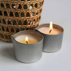 Vela de Aceite de Masaje Perfumada de Cera de Soja Orgánica Ecológica Hecha a Mano para Masaje Corporal, Spa, Regalo para Diwali y Día del Padre - Product Image 4