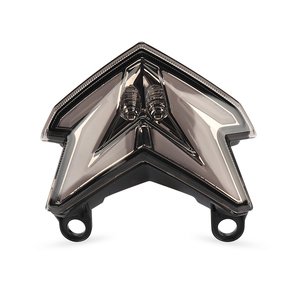 La Chine fabricant moto feu arrière pour <span class=keywords><strong>Kawasaki</strong></span> <span class=keywords><strong>Ninja</strong></span> <span class=keywords><strong>Z125</strong></span> Z125PRO ZX-6R 636 Z800 lumière LED intégrée - Product Image 2