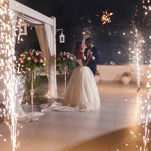 8 tín hiệu 12 tín hiệu hiệu hiệu ứng đặc biệt đài phun nước pháo hoa lạnh bắn hệ thống cho tiệc cưới không dây - Product Image 6