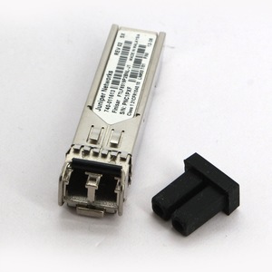 Module optique multimode Gigabit Juniper Networks 740-011613 FTLF8519P2BNL-J1 avec interface LC - Product Image 4