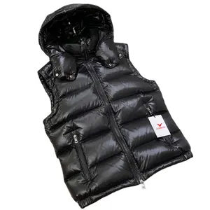 2022 Groothandel Shiny Gewatteerde Omlaag Gewatteerde Winter Mouwloze Jassen Custom Hooded Unisex Winter Vesten Puffer Down Vest