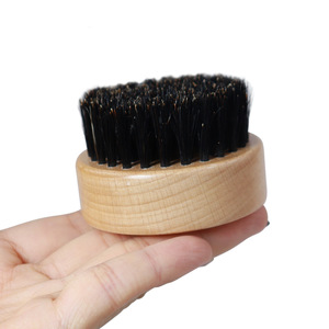 Vente en gros de <span class=keywords><strong>brosse</strong></span> à cheveux <span class=keywords><strong>ronde</strong></span> naturelle avec logo personnalisé Ensemble de <span class=keywords><strong>brosse</strong></span> à <span class=keywords><strong>barbe</strong></span> et peignes à cheveux en poils de sanglier pour hommes - Product Image 5