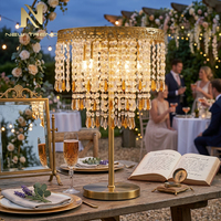 Lampe de table LED en cristal rechargeable à intensité variable de luxe pour centre de table de mariage ou de banquet