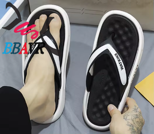 Chanclas para Hombre, Sandalias de Playa con Suela Suave, Calzado Informal de Moda - Product Image 4