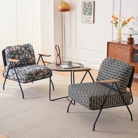 Fauteuil en tissu avec accents dorés et structure en acier inoxydable, ensemble de fauteuils pour la maison, le café, l'hôtel, le salon