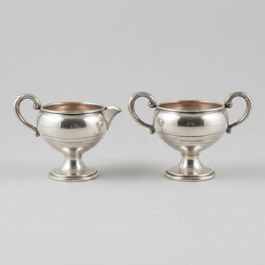Classic Round <b>Sugar</b> and Creamer Pots Set Metal Smooth Surface Rust Resistant Design Stylish Home Kitchenware Essentials - Product Image 1