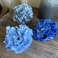 Usine En Gros Bleu Hortensia Fleur Artificielle Tige Unique Boule Forme pour Hôtel Décor Graduation ou Halloween Occasions