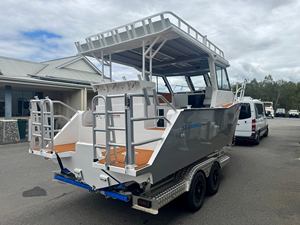 Barco de Recreo de Cabina Abierta para Pesca en Alta Mar, Embarcación Deportiva de Velocidad, Yate de Aluminio Seaking 770, Buena Relación Calidad-Precio - Product Image 5