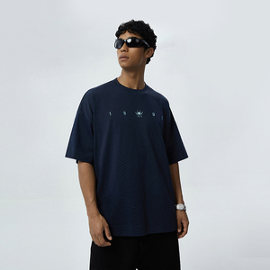 Camiseta de <span class=keywords><strong>talla</strong></span> <span class=keywords><strong>grande</strong></span> personalizada con estampado de logotipo, camiseta de <span class=keywords><strong>talla</strong></span> <span class=keywords><strong>grande</strong></span>, <span class=keywords><strong>camisetas</strong></span> grandes y altas, camiseta negra holgada para <span class=keywords><strong>hombre</strong></span> de algodón - Product Image 1