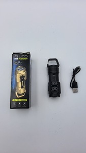 Mini lampe torche tactique triple LED super lumineuse avec clip pour <span class=keywords><strong>EDC</strong></span> et situations d'urgence, torche compacte en ABS - Product Image 3
