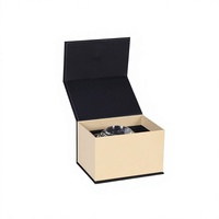 Boîte cadeau pour montre de haute qualité en carton robuste, protection extérieure, intérieur en papier noir et PU, petit MOQ, prix de gros moins cher
