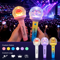 Barra de Luz LED Inalámbrica con Diseño de Diamante, Control de Grupo 2.4G, Logotipo y Color de Luz Personalizables para Días Deportivos, Eventos en Estadios y Apoyo a los Fans