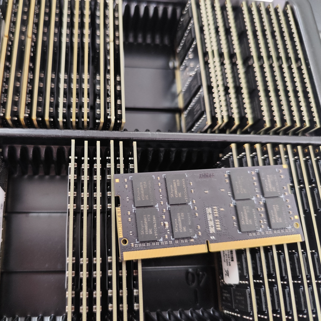 Factory Wholesale DDR4 Laptop Memory Module 4GB/8GB/16GB/32GB 1600MHz/2400MHz/2666MHz/3200MHz in Stock