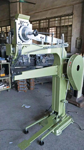 Machine de rivetage automatique de sac de golf de grande boîte à bagages pour sac de voyage Machine de rivetage tubulaire en cuir - Product Image 4