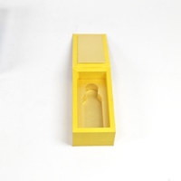 Boîte à parfum de luxe en carton rigide avec doublure en mousse découpée, impression dorée, logo personnalisé pour cadeau de parfum et collection cosmétique
