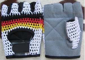 Keven KI-1607 <b>USB</b> Interface Charging Turn Signal Sport Cycling <b>Gloves</b> Silicone Gel Palm Protection LED Intelligent Breathable - Product Image 2
