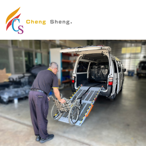 Nueva rampa de carga de remolque de silla de ruedas de movilidad portátil de estilo de moda Popular para escaleras con buen precio - Product Image 4