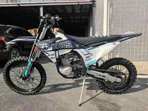 <span class=keywords><strong>Moto</strong></span> tout-terrain chinoise KEWS K23 NC250, moteur <span class=keywords><strong>4</strong></span> <span class=keywords><strong>temps</strong></span> 250cc, <span class=keywords><strong>moto</strong></span> <span class=keywords><strong>cross</strong></span>, dirt bike 250cc - Product Image 5