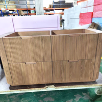 Meuble-lavabo scandinave cannelé avec vasque à poser, armoire murale flottante, solution de rangement moderne pour salle de bain