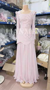 <span class=keywords><strong>Vestido</strong></span> Formal de <span class=keywords><strong>Dos</strong></span> <span class=keywords><strong>Piezas</strong></span> LM S22 Rosa Elegante con Bordado Floral y Falda Fluida de Chifón, Ideal para Bodas y Eventos Especiales - Product Image 2