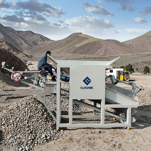 चीन में निर्मित छोटे मोबाइल रोटरी ड्रम रेत स्क्रीन/कंपन स्क्रीन, 10-40 टन प्रति घंटे की उत्पादन क्षमता के साथ - Product Image 1