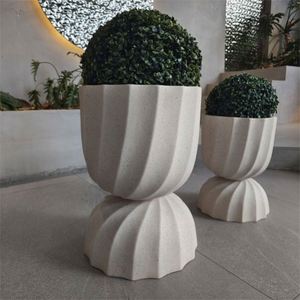 Grands pots de fleurs ronds en béton, style nordique, pour plantes d'extérieur, vente en gros - Product Image 3
