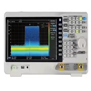 Analyseur en temps réel Siglent SSA3032/50/75X-R 7.5G avec source de suivi TG - Product Image 4