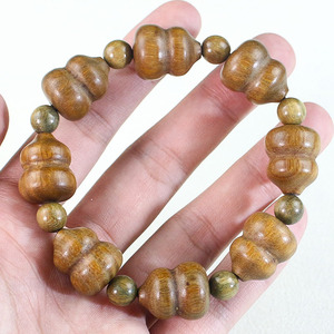 สร้อยข้อมือไม้จันทน์เขียว 16x19.5 มม. สไตล์จีนสมัยใหม่ ของขวัญเครื่องประดับเซน - Product Image 4