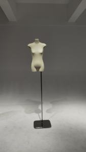 Venta de verano, maniquí de Torso femenino de medio cuerpo ajustable para exhibición de <span class=keywords><strong>ropa</strong></span>, costura, diseño de moda hecho de plástico para sastres - Product Image 4