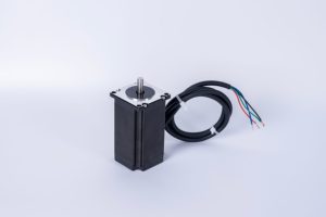Motor Híbrido Nema23 57mm 2.52V 4.2A 2.6Nm 57D7412 - Product Image 2