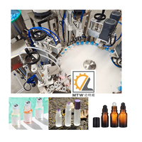 Machine de remplissage et de bouchage automatique de petites bouteilles MTW pour parfums, huiles essentielles et soins de la peau
