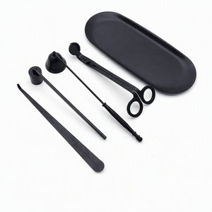 Ensemble d'accessoires pour bougies LANJO, coupe-mèche, éteignoir et dissolvant de mèche, outils d'entretien des bougies en acier inoxydable pour les amateurs de bougies parfumées - Product Image 1