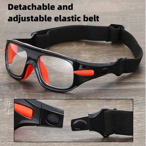 Gafas Deportivas Personalizadas al por Mayor para Hombre y Mujer, Gafas de Ciclismo Anticolisión, Gafas de Sol para Miopía, Fútbol y Baloncesto - Product Image 2