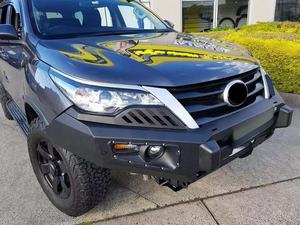 อุปกรณ์เสริม<span class=keywords><strong>รถ</strong></span>ยนต์หรูหรา YBJ 4WD บัมเปอร์เหล็กบัมเปอร์หน้าสำหรับฟอร์จูนเนอร์รุ่น2016-2021ใหม่ช่วยยกระดับการรับสินค้าบนท้องถนน - Product Image 6