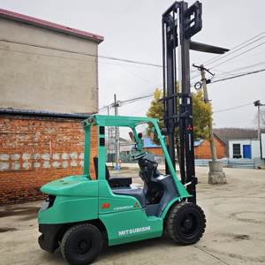 Montacargas Diésel Mitsubishi FD30 Usado de 3 Toneladas, Mini Montacargas Mitsubishi 3T Importado de Japón - Product Image 4
