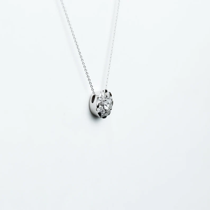 Collar Minimalista con Halo de Diamantes de Laboratorio, Colgante de Joyería Fina de Oro Sólido con Diamante de Laboratorio Creado, Diseño Atemporal, Oro de 14K, Regalo - Product Image 3