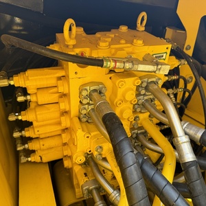 Excavatrice d'occasion Komatsu PC240-8, 24 tonnes, avec composants d'origine, à vendre - Product Image 6