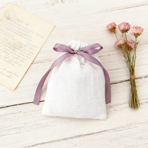 Pochette d'emballage pour bijoux en toile de coton avec cordon de serrage, impression personnalisée du logo, vente en gros - Product Image 1