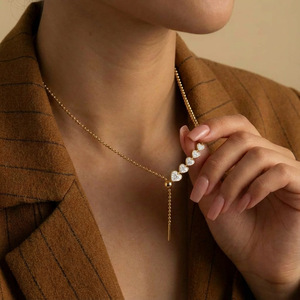 Collier avec pendentif cœur en or, en acier inoxydable, résistant à la corrosion, imperméable, tendance sur <span class=keywords><strong>TikTok</strong></span>, de la marque Fanhua Jewelry - Product Image 2