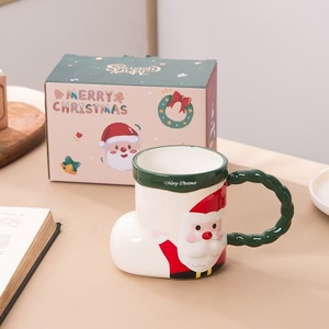Tasse en céramique de Noël M mignon bas de Noël forme père Noël style tasse à café enfants enfants créatif cadeau de Noël tasse à eau - Product Image 5