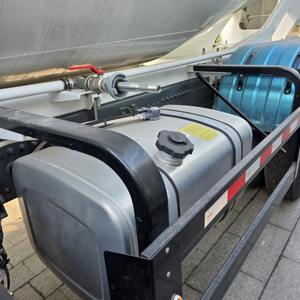 รถผสมปูนซีเมนต์ควบคุมระยะไกล รถผสมคอนกรีตขนาดเล็ก 20 ลูกบาศก์เมตร รถผสมคอนกรีตสำเร็จรูป - Product Image 6