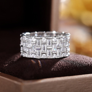 Anello a Cerchio Completo per Donne, Design Minimalista, Accessorio da Dito per Uso Quotidiano - Product Image 4