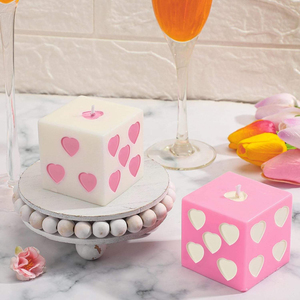 Wholesale Novelty Creative Handmade Pink White Heart Dice Shape Candles Soy Wax Aesthetic <b>Cube</b> Dice Decorative Scented Candles - Product Image 2