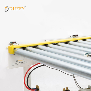 Transportador <span class=keywords><strong>de</strong></span> rodillo <span class=keywords><strong>de</strong></span> caja/cajas/cartón con dispositivo <span class=keywords><strong>de</strong></span> giro <span class=keywords><strong>de</strong></span> elevación y sistema <span class=keywords><strong>de</strong></span> centrado <span class=keywords><strong>de</strong></span> cajas - Product Image 2