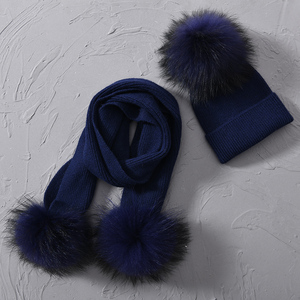 Bonnet et écharpe épais tricotée en cachemire, pour l'extérieur, idéal pour l'hiver, vente en gros, lot de - Product Image 5