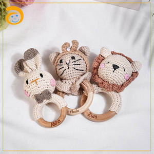 Jouets <span class=keywords><strong>de</strong></span> <span class=keywords><strong>Dentition</strong></span> Sensoriels en Bois <span class=keywords><strong>de</strong></span> Hêtre pour Bébé Hochet Amigurumi Animal au Crochet Fait Main Ours Chat <span class=keywords><strong>Lion</strong></span> - Product Image 3