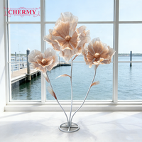 Décorations de mariage en gros, grandes et hautes, ensemble de supports de fleurs géantes romantiques en soie, fleurs artificielles géantes sur pied