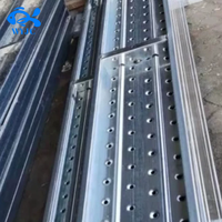 Planche de chantier galvanisée à chaud, planche de chantier perforée pour la construction, accessoires de chantier
