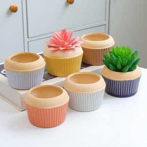 Vaso Artistico a Forma di Cupcake <span class=keywords><strong>in</strong></span> <span class=keywords><strong>Ceramica</strong></span> Classica, Fatto a Mano, Smaltato, con Foro di Drenaggio per <span class=keywords><strong>Piante</strong></span> <span class=keywords><strong>Grasse</strong></span> e Aeree, Ecologico, da Pavimento - Product Image 2