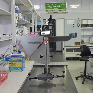 EN 1097 Équipement de test antidérapant à pendule portable Équipement de test de résistance au dérapage à pendule de surface de route Équipement de test pour chaussée - Product Image 1